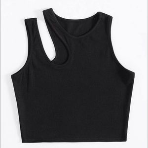 NEW Solid Cut Out Shoulder Crop Tank Top in black (M)